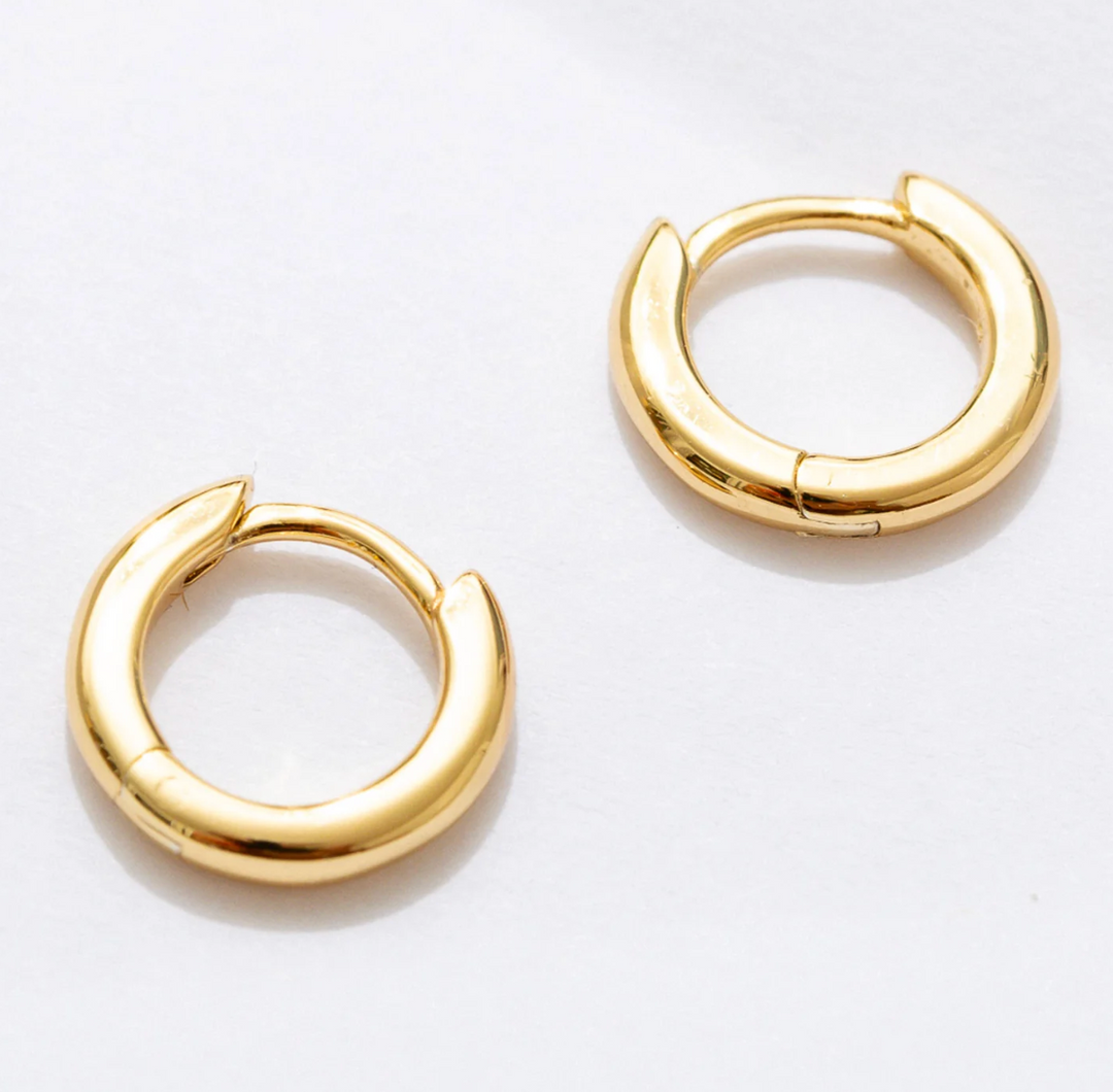 Margot Mini Huggie Hoop Earrings
