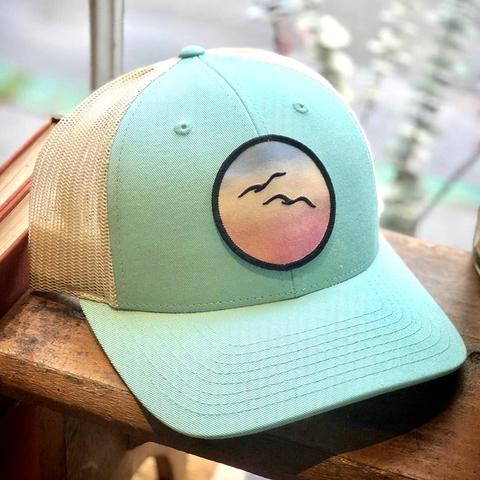 Curved Brim Trucker Hat (Birds Patch) - The Lake and Company