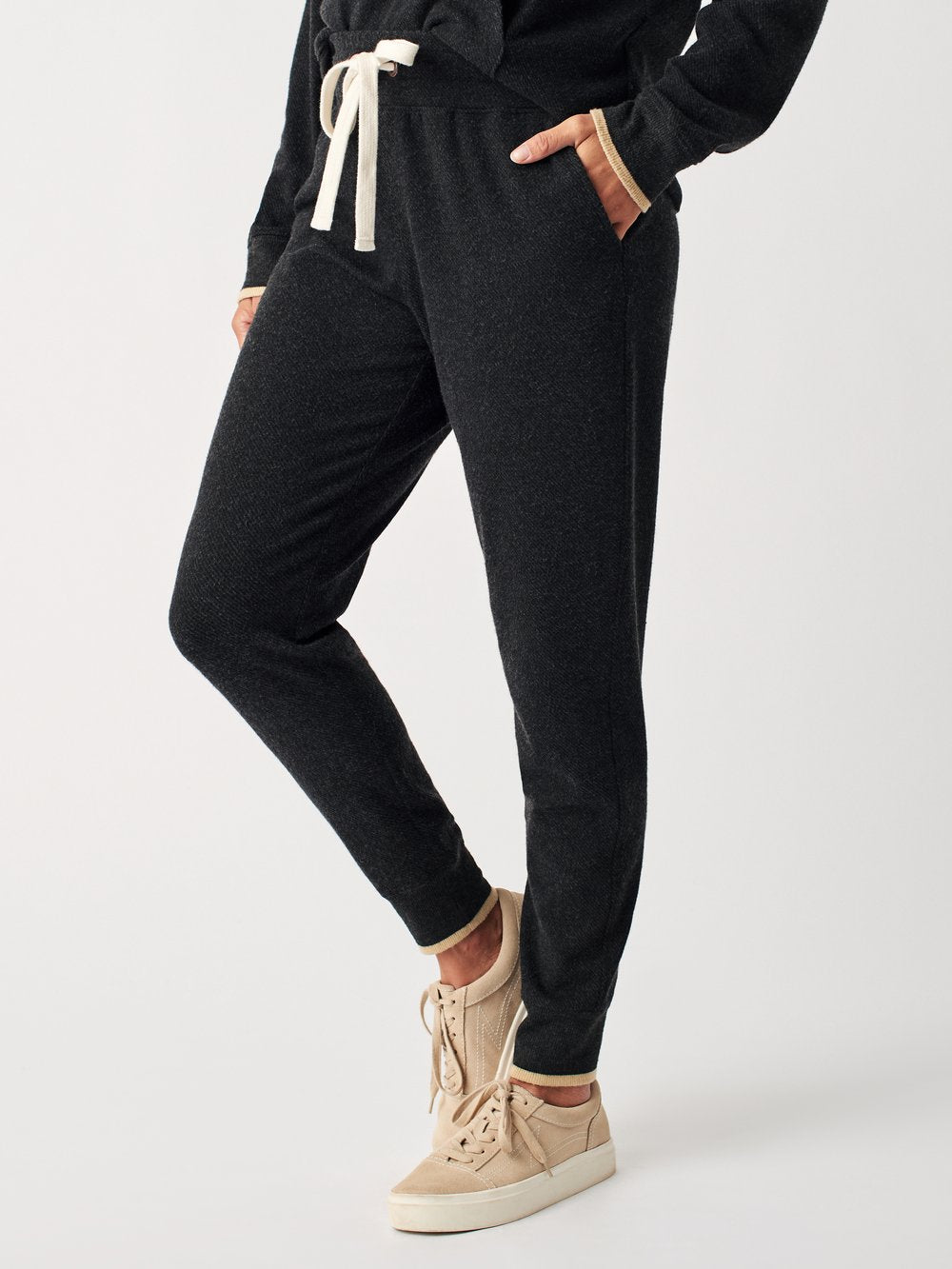 Women's Legend Sweater Jogger - The Lake and Company